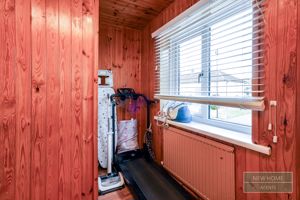 Photo 22- click for photo gallery